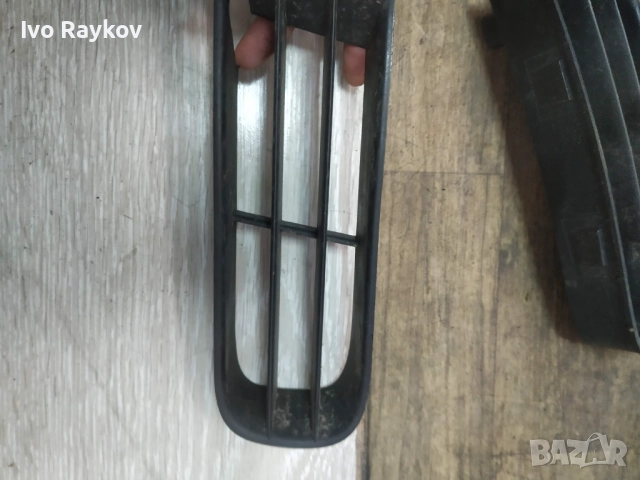 Решетка броня , дясна за Saab 9-3 (-2003) , saab 4564878