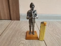 Стар метален рицар, снимка 2