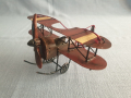 Старинен ръчно изработен метален самолет-окопно изкуство, снимка 1