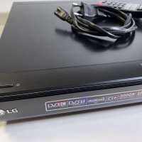 LG HR570C blu-ray 3d / HD рекордер 500GB, снимка 2 - Плейъри, домашно кино, прожектори - 38349988