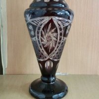 Голяма кристална ваза цветен червен кристал, снимка 3 - Антикварни и старинни предмети - 30952618