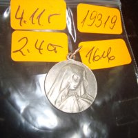 СРЕБЪРНА ИКОНКА РЕЛЕФНА РИМОКАТОЧЕСКА СВЕТИЦА 19319, снимка 5 - Колиета, медальони, синджири - 31557359