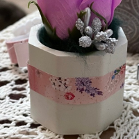 Керамична кашпичка със сапунени ароматни рози, снимка 6 - Декорация за дома - 44518100