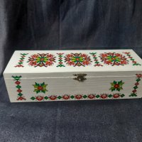 Ръчно изработена народна кутия за бижута, снимка 2 - Бижутерийни комплекти - 34945901