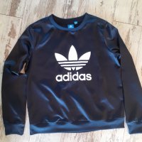 Adidas оригинал , снимка 1 - Спортни дрехи, екипи - 42781513