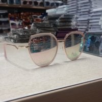 Дамски очила Розово огледални, снимка 1 - Слънчеви и диоптрични очила - 42814198