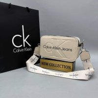 Дамски чанти Calvin Klein , снимка 5 - Чанти - 42697139