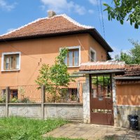 Къща с. Чирен, област Враца, снимка 1 - Къщи - 44321936