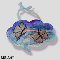 Ръчно рисувано декоративно пано облак с пеперуди!