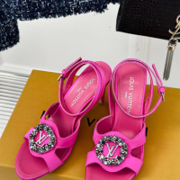 дамски обувки на ток LOUIS VUITTON-реплика, снимка 1 - Дамски обувки на ток - 44784183