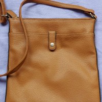 Чанта за през рамо в кафяво, снимка 1 - Чанти - 33994697