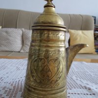 Старо Арабско-Турско медно джезве , снимка 1 - Антикварни и старинни предмети - 33777035