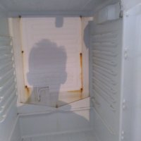 Хладилник, снимка 5 - Хладилници - 30376788