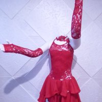 Детска рокля за спортни танци в червен цвят с дантела и гол гръб, снимка 1 - Детски рокли и поли - 42804872