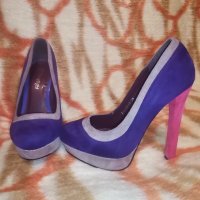 Велурени шарени обувки на ток, снимка 3 - Дамски обувки на ток - 37781332