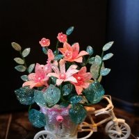 Ръчна изработка на цветя и дръвчета с мъниста, снимка 4 - Декорация за дома - 30343608