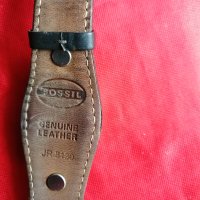 Дамски Часовник  FOSSIL, снимка 3 - Антикварни и старинни предмети - 40365126