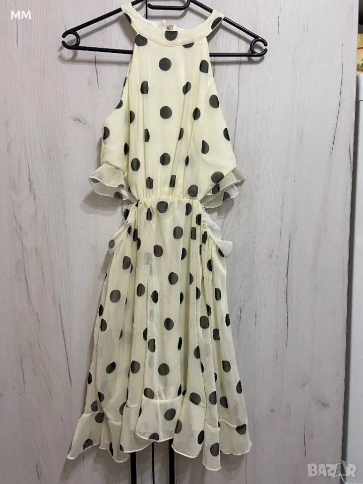 Рокля на точки, снимка 1