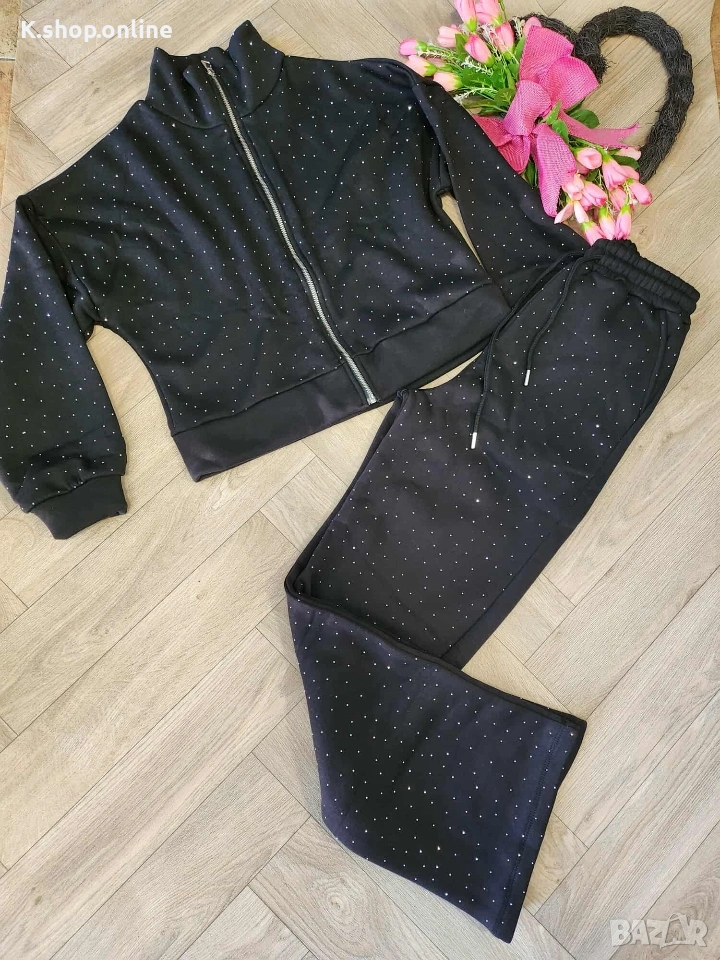 Дамски екип с камъни , снимка 1