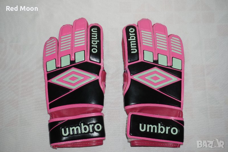Футболни Дамски ръкавици Umbro Размер 9, снимка 1