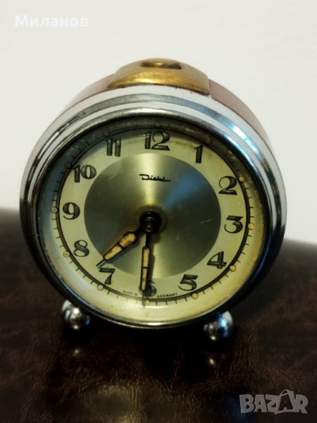 Стар механичен будилник, настолен часовник, снимка 1