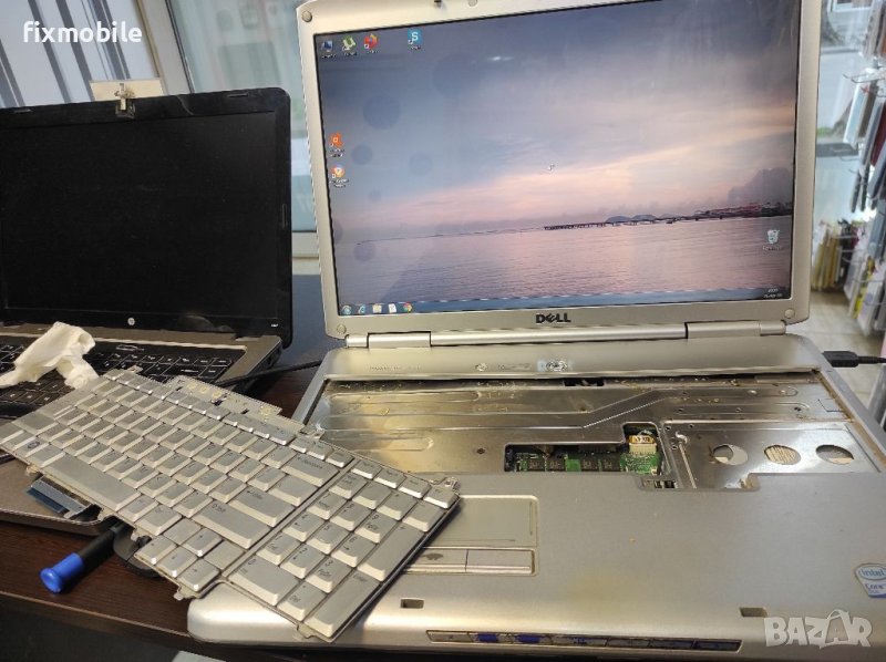Dell Inspiron 1720 на части, снимка 1