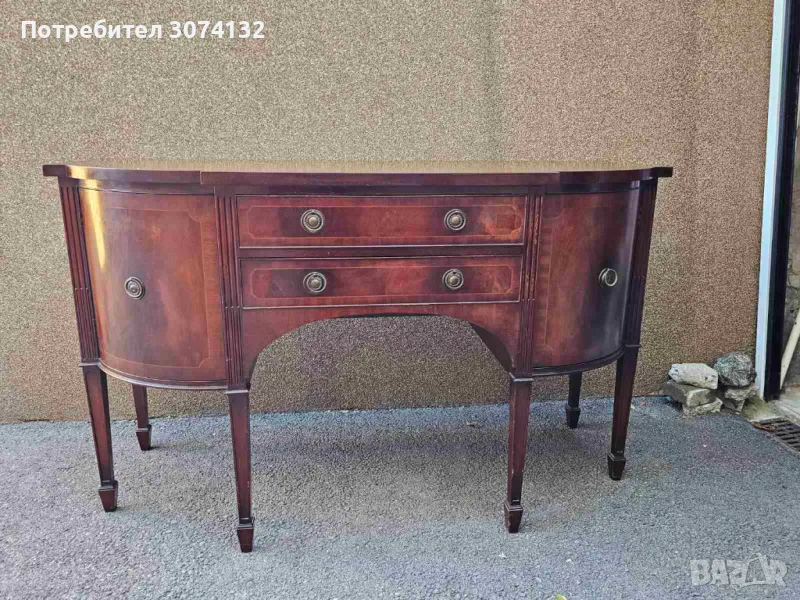 Контрабюфет с обков от месинг, снимка 1