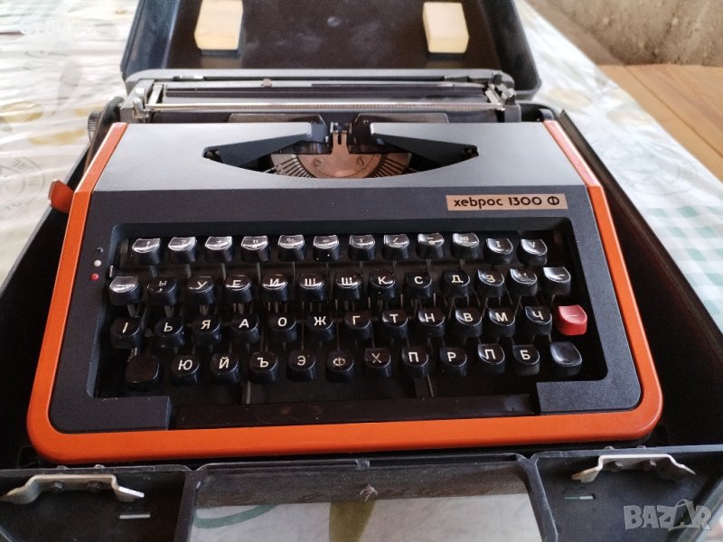Българска пишеща машина, снимка 1