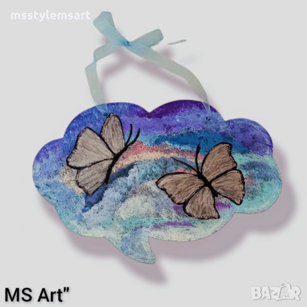 Ръчно рисувано декоративно пано облак с пеперуди!, снимка 1