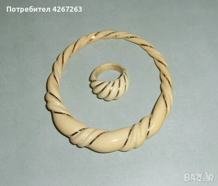 Старинна дамска гривна от слонова кост със златна нишка, от преди забраната , снимка 1