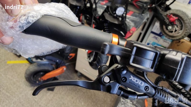 Предна хидравлична спирачка дясна за ел. тротинетка Teverun Blade , снимка 1