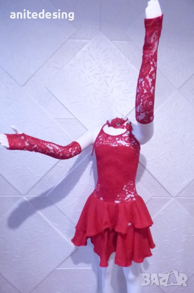 Детска рокля за спортни танци в червен цвят с дантела и гол гръб, снимка 1