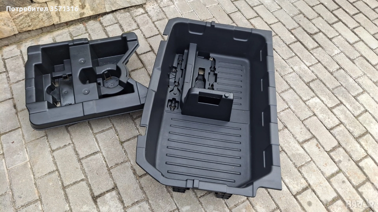 Кора /органайзер багажник за коша на резервна гума и инструменти, снимка 1