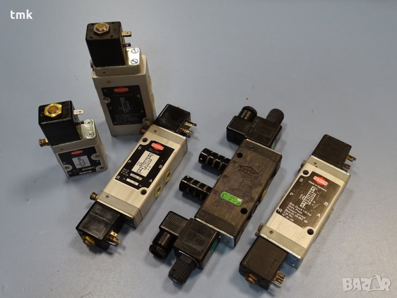 Пневматичен разпределител HERION, снимка 1