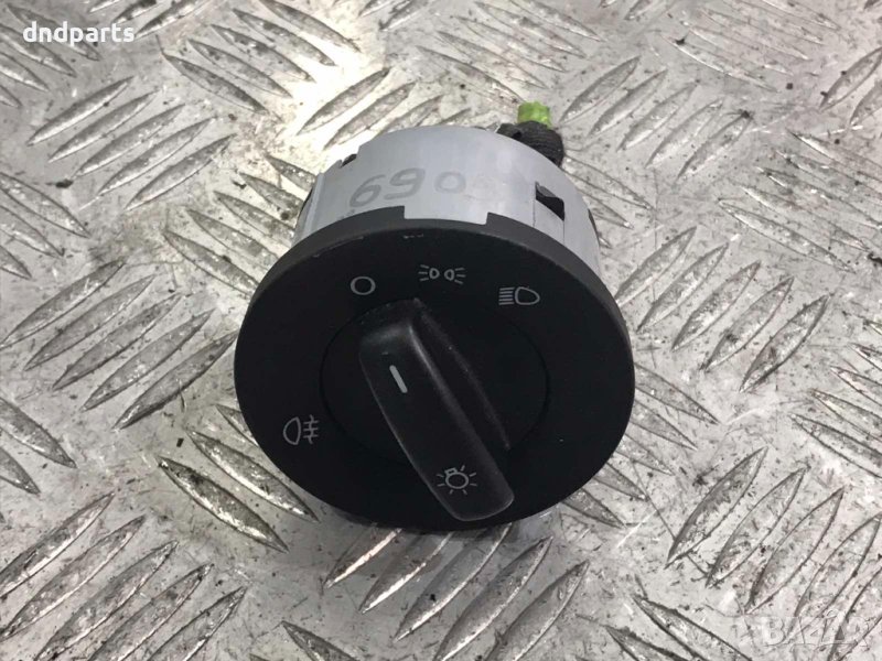 Ключ светлини Skoda Octavia 2010г., снимка 1