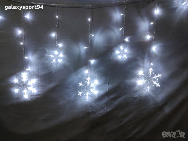 LED Висулка със" Снежинки и Звезди" 2.50м х 60см 400лампи с Опция Снаждане, снимка 1