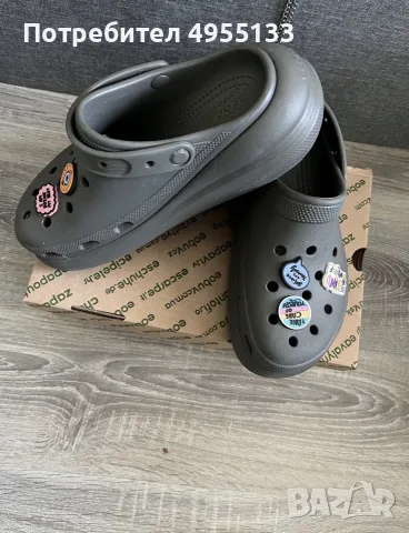 Оригинални Crocs чехли, снимка 2 - Чехли - 56158876