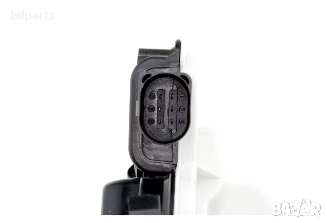 Брава за задна лява врата, VW Tiguan 5N, CC, Up, Seat, Skoda, 6 ПИН,, снимка 6 - Части - 56142091