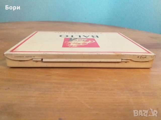Метална цигарена кутия 1950г, снимка 5 - Други ценни предмети - 32013483