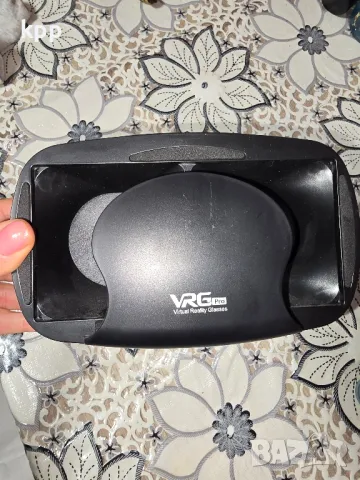 Универсални Vr очила 
С вградени слушалки
Без забележки, снимка 2 - Други игри и конзоли - 48774892