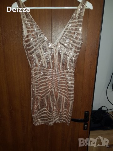 Дамска рокля