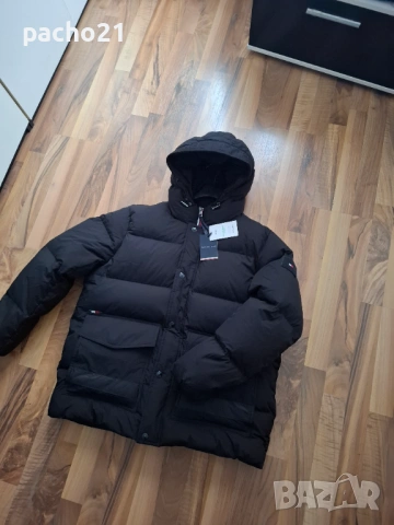 Tommy Hilfiger-Пухено яке, снимка 2 - Якета - 53099598
