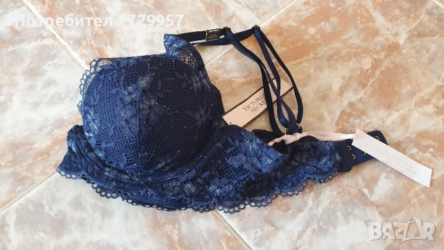Сутиен Victoria's Secret Размер 34 С, снимка 8 - Бельо - 52103876
