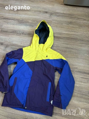 Висок клас Юношеско / Дамско яке VOLCOM Primaloft изолирано 10.000мм , 14/16години  , снимка 4 - Якета - 52964541