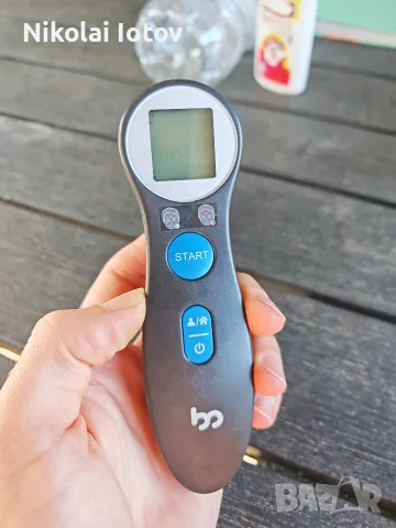 Безконтактен медицински термометър Femometer