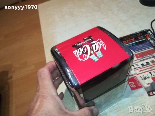COCA COLA-METAL-ЗА КОЛЕКЦИЯ ДЕКОР САЛФЕТКИ 0510251737, снимка 8 - Колекции - 51953303