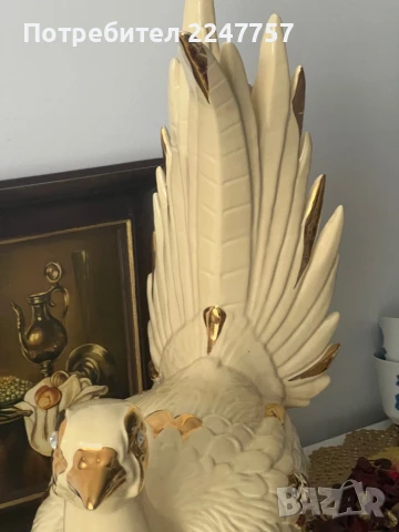Огромен гълъб порцелан, снимка 5 - Антикварни и старинни предмети - 50913872
