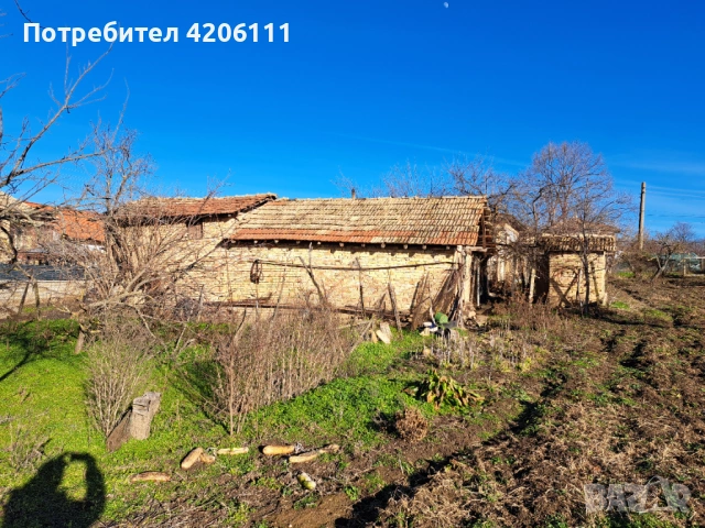 Продавам дворно място и къща, снимка 5 - Къщи - 53270628