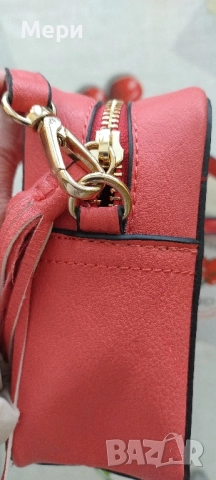 Дамска чантичка, снимка 6 - Чанти - 52331694