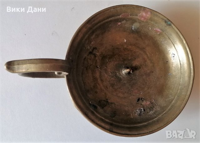 ретро бронзов свещник за широка свещ, снимка 3 - Антикварни и старинни предмети - 33778912